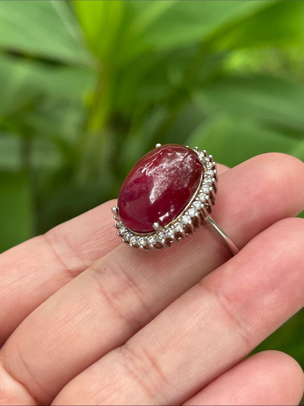 Natural Mozambique Ruby Cabochon Halo Ring in Deep Red - Unbranded 925 silver - Picture 9 of 11